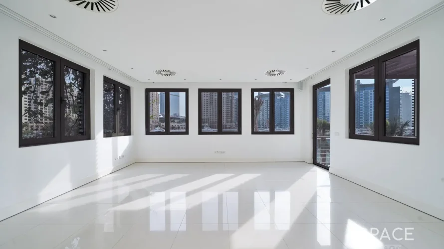 Villa de 6 chambres à Palm Jumeirah, UAE No. 1800