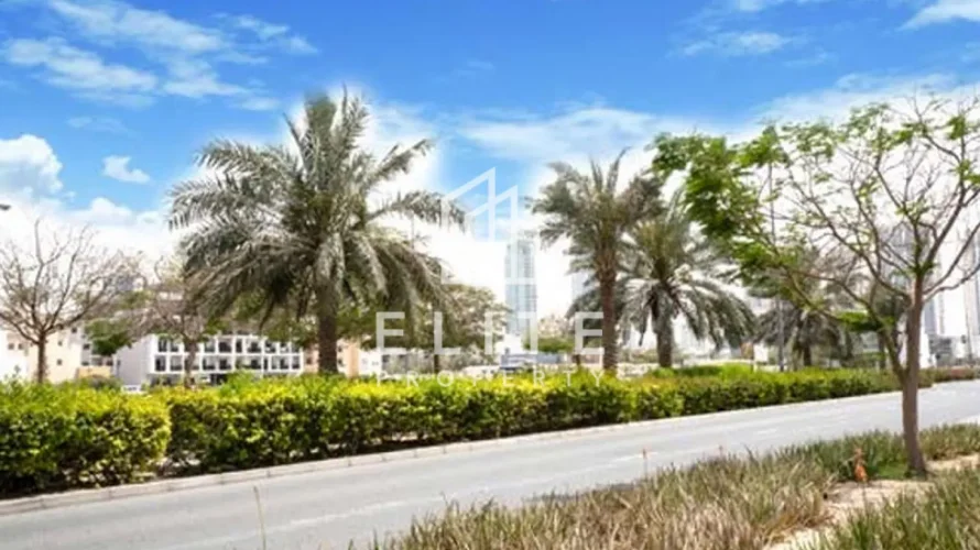 Bâtiment de 9403m² à Jumeirah Village Circle, UAE No. 755 № 18