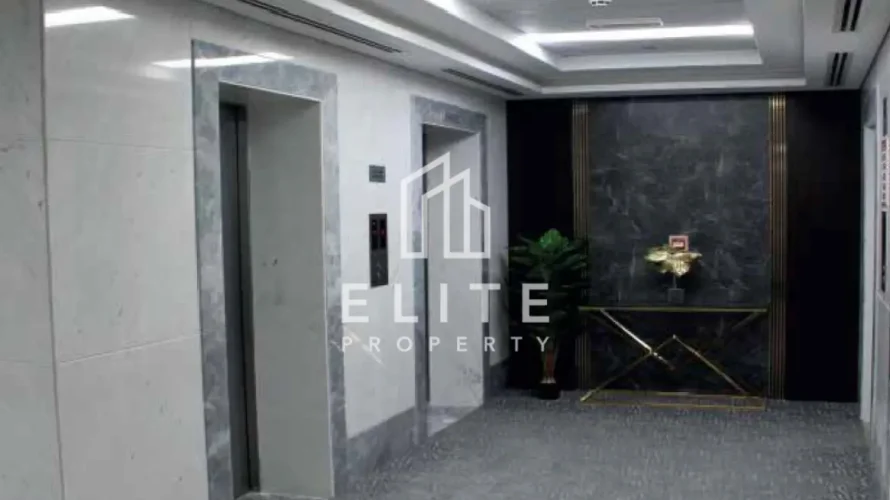 Bâtiment de 5170m² à Dubai Investment Park, UAE No. 757 № 11