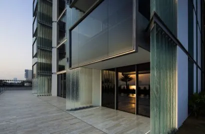 Penthouse de 4 chambres à The Crescent, UAE No. 1235