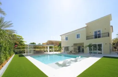 Villa de 5 chambres à Arabian Ranches, UAE No. 1158