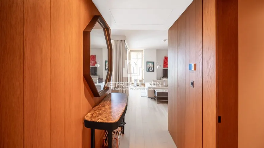 Appartement de 2 chambres à Jumeirah Bay Island, UAE No. 1647 № 14