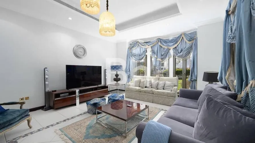 Villa de 4 chambres à Palm Jumeirah, UAE No. 1175 № 22
