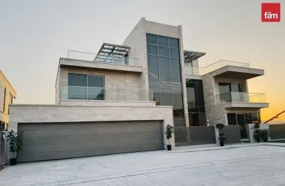 Villa de 7 chambres à Dubai, UAE No. 1910