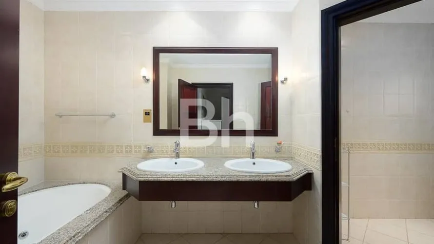 Villa de 4 chambres à Palm Jumeirah, UAE No. 1175 № 16