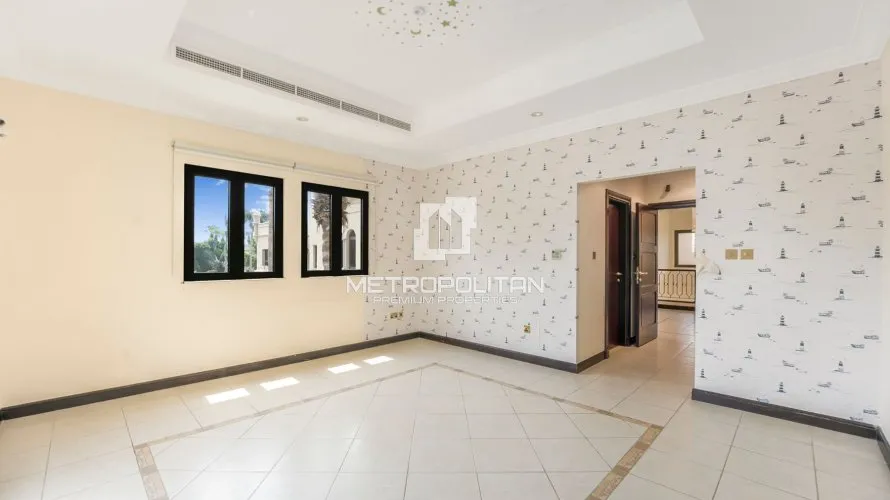 Villa de 4 chambres à Palm Jumeirah, UAE No. 1585 № 21