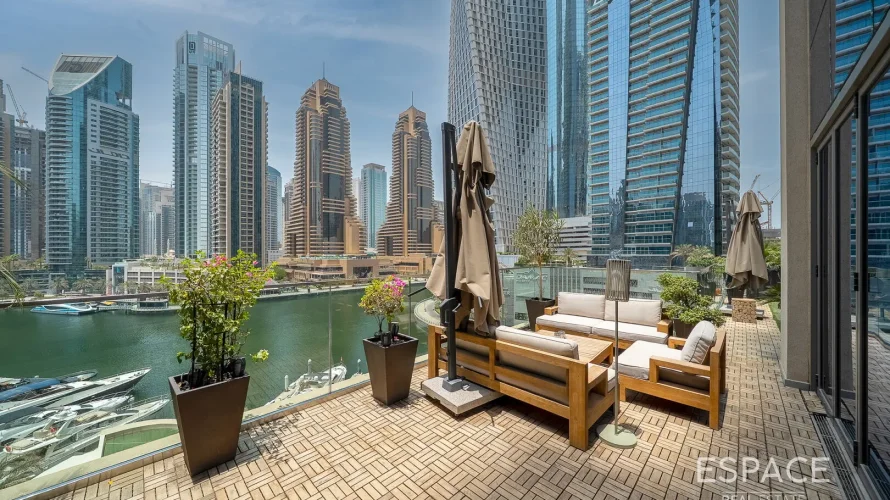 Appartement de 4 chambres à Dubai Marina, UAE No. 1348 № 9