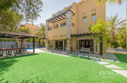 Villa de 6 chambres à Arabian Ranches, UAE No. 1265