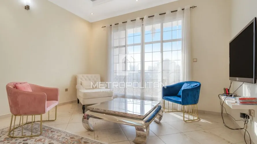 Villa de 5 chambres à Al Barsha, UAE No. 1626 № 22