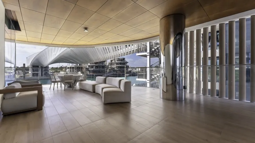 Duplex de 4 chambres à Dubai, UAE No. 2102 № 1