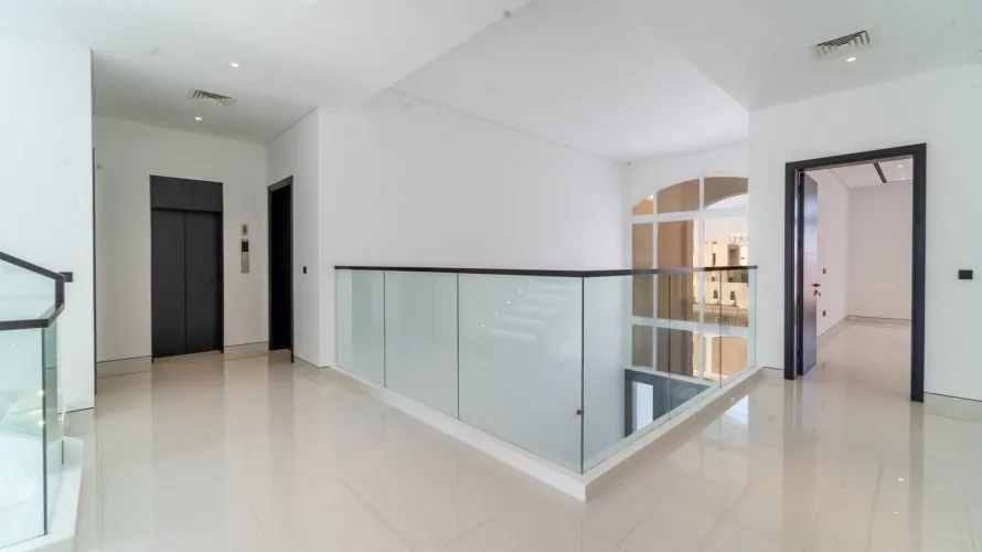 Villa de 6 chambres à Dubai, UAE No. 2181 № 20