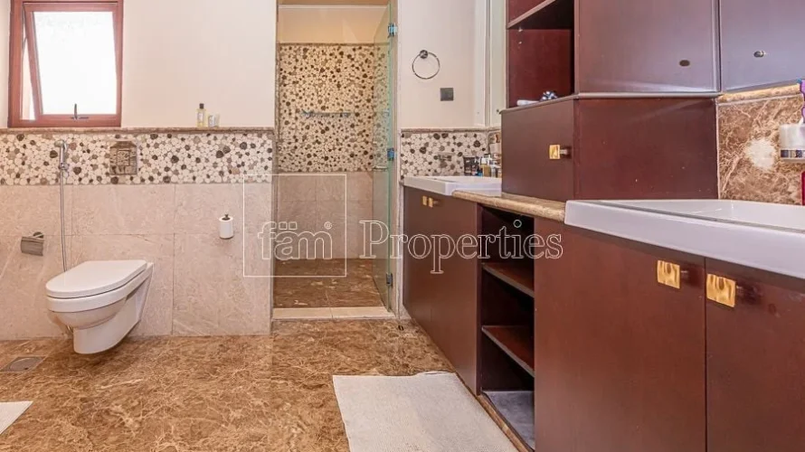 Villa de 6 chambres à Dubai, UAE No. 345 № 13