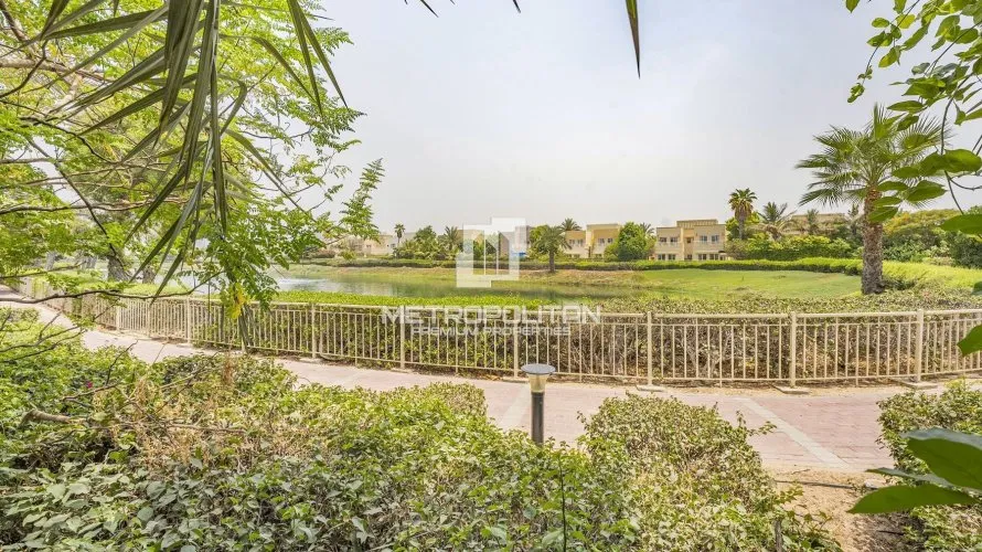 Villa de 4 chambres à Meadows, UAE No. 1575 № 20