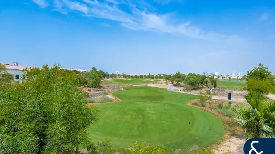 Villa de 7 chambres à Jumeirah Golf Estates, UAE No. 2289