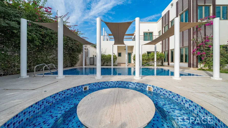 Villa de 6 chambres à Palm Jumeirah, UAE No. 1800 № 13