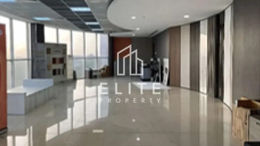 Entrepôt de 1425m² à Dubai, UAE No. 1056 № 5