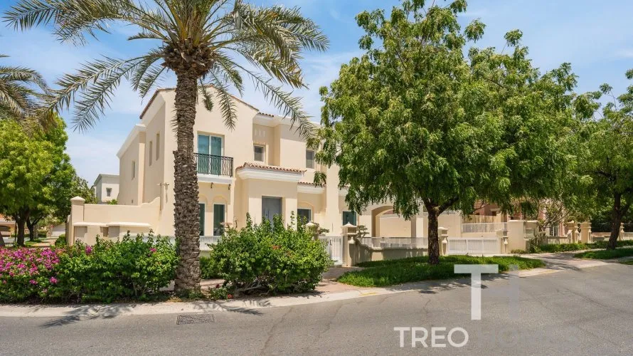 Villa de 6 chambres à Arabian Ranches, UAE No. 547
