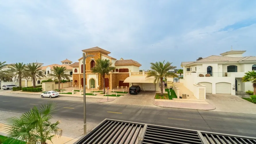 Villa de 4 chambres à Palm Jumeirah, UAE No. 2204 № 15