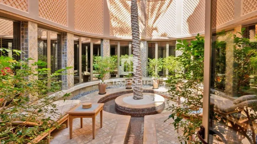 Villa de 5 chambres à Signature Villas, UAE No. 421 № 13