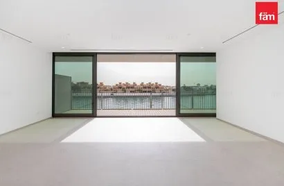 Appartement de 3 chambres à Dubai, UAE No. 1942