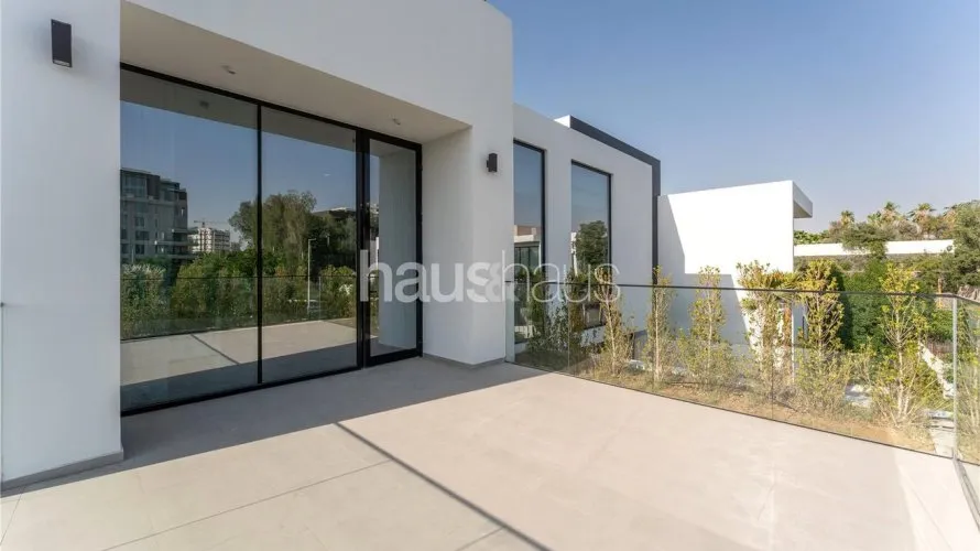 Villa de 4 chambres à Al Barari, UAE No. 858 № 28