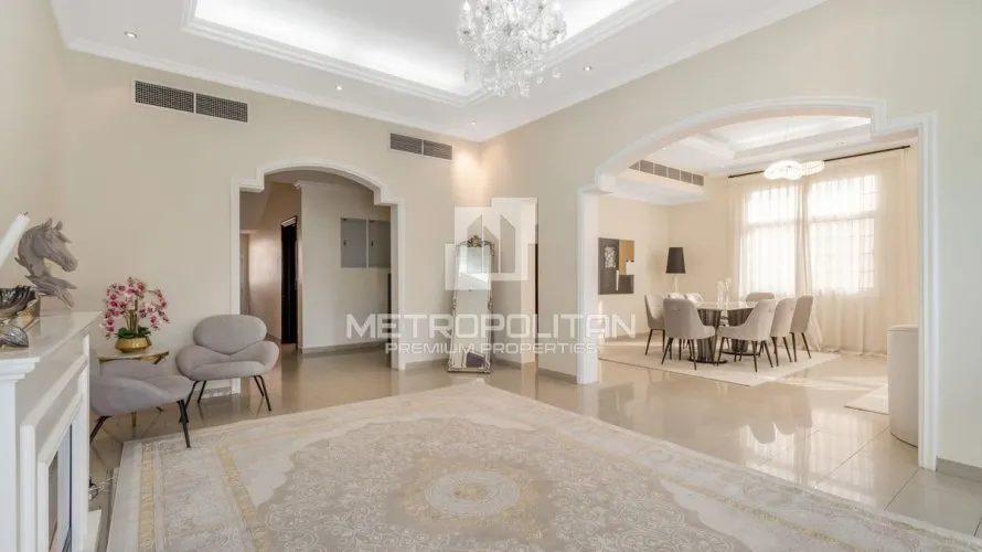 Villa de 5 chambres à Al Barsha, UAE No. 1626 № 14