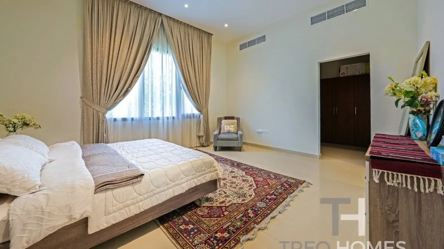 Villa de 7 chambres à Jumeirah Park, UAE No. 486 № 22