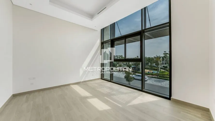 Villa de 4 chambres à District One, UAE No. 1558 № 11