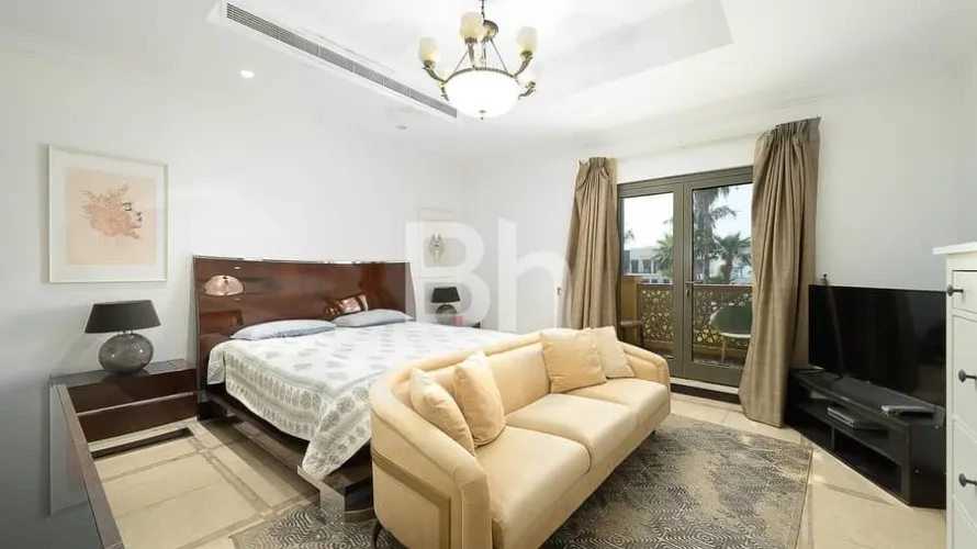Villa de 4 chambres à Palm Jumeirah, UAE No. 1175 № 15