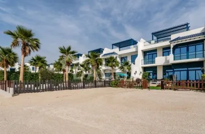 Villa de 5 chambres à Palma Residences, UAE No. 2693