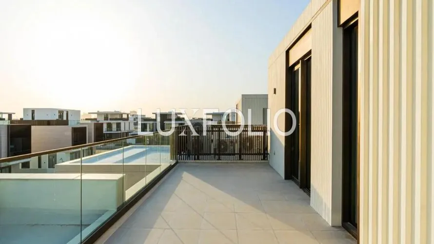Villa de 5 chambres à Dubai Hills Estate, UAE No. 1008 № 11