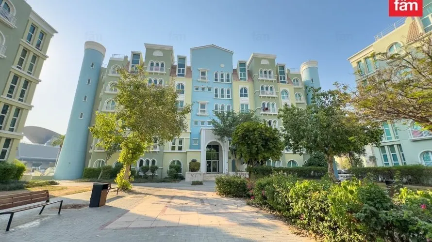 Bâtiment de 1357.7m² à Jebel Ali, UAE No. 2008 № 12