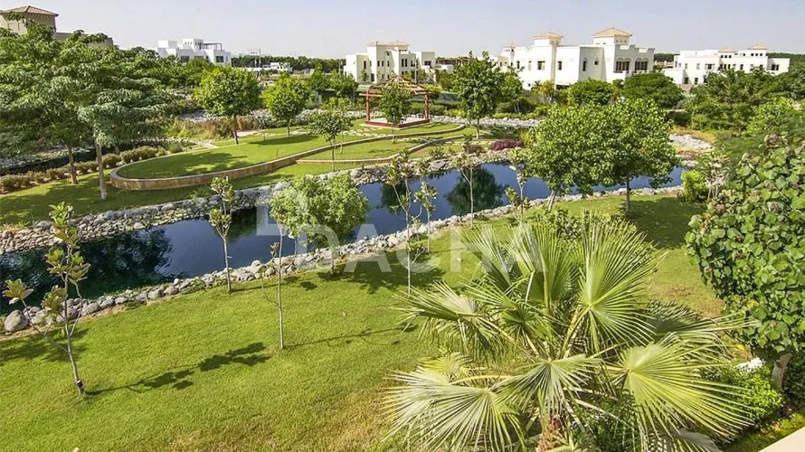 Terrain de 2859m² à Al Barari, UAE No. 2710 № 10