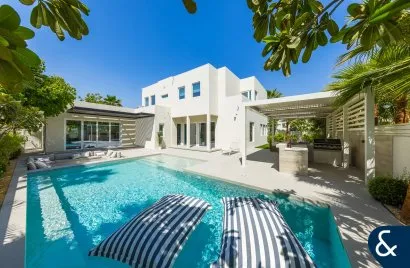Villa de 4 chambres à Arabian Ranches, UAE No. 2279