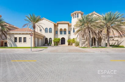 Villa de 6 chambres à Palm Jumeirah, UAE No. 1291