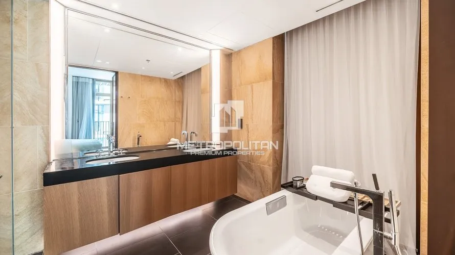 Appartement de 2 chambres à Jumeirah Bay Island, UAE No. 1647 № 26