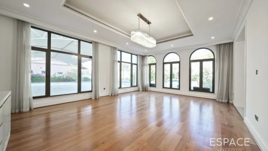 Villa de 5 chambres à Palm Jumeirah, UAE No. 1298 № 1