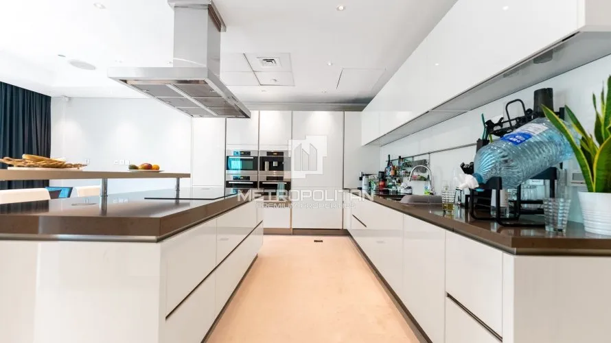 Villa de 4 chambres à Dubai Marina, UAE No. 523 № 13
