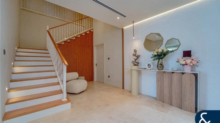 Villa de 5 chambres à Victory Heights, UAE No. 1705 № 18