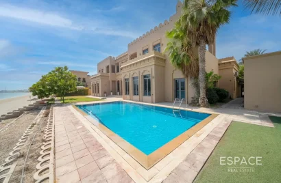 Villa de 6 chambres à Palm Jumeirah, UAE No. 1293