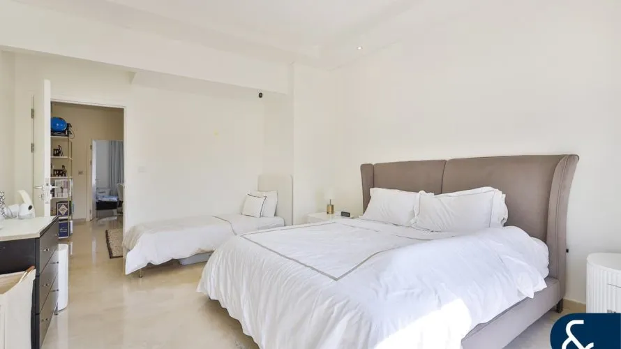 Villa de 5 chambres à Meadows 1, UAE No. 2625 № 8