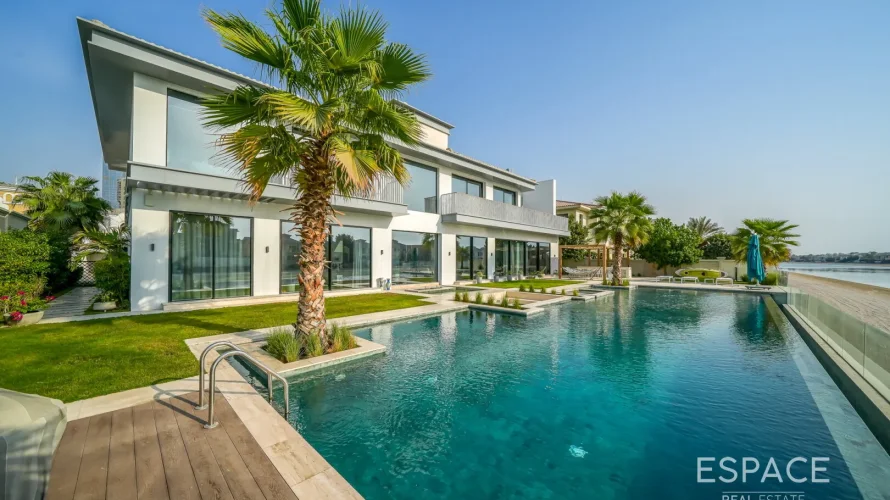 Villa de 6 chambres à Palm Jumeirah, UAE No. 1496