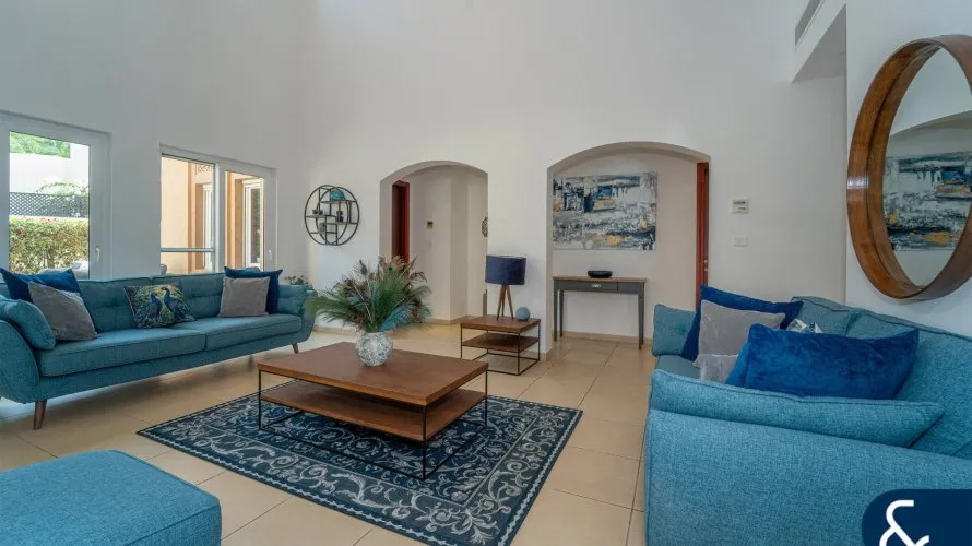 Villa de 7 chambres à Arabian Ranches, UAE No. 2288