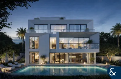Villa de 4 chambres à Dubai, UAE No. 1980