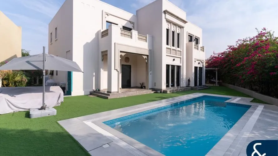 Villa de 4 chambres à Jumeirah Islands, UAE No. 1997 № 23