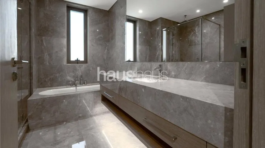 Villa de 5 chambres à Golf Place, UAE No. 948 № 10