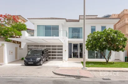 Villa de 6 chambres à Palm Jumeirah, UAE No. 1499