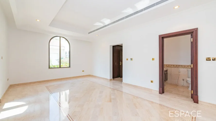 Villa de 6 chambres à Palm Jumeirah, UAE No. 1292 № 12