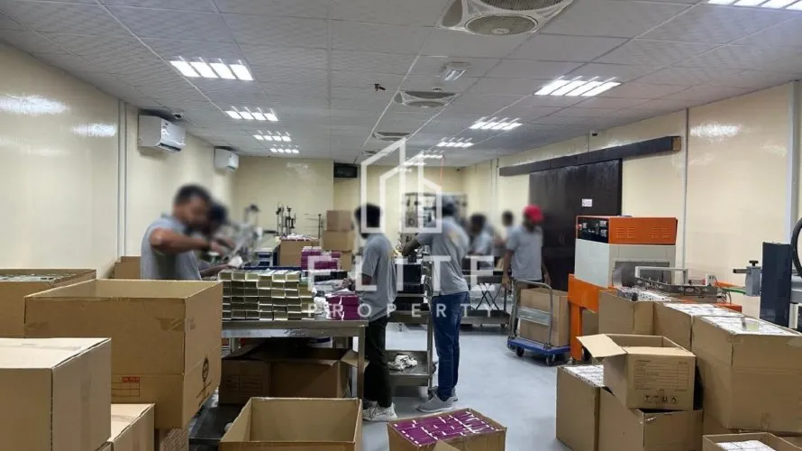 Copropriété  à Al Qusais Industrial Area, UAE No. 850 № 9