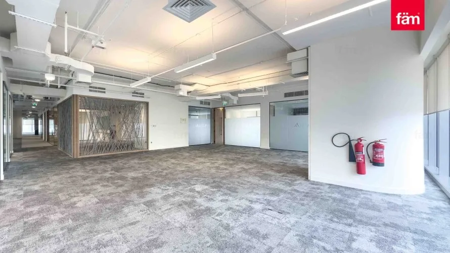 Bureau de 928.1m² à Business Bay, UAE No. 2130 № 11